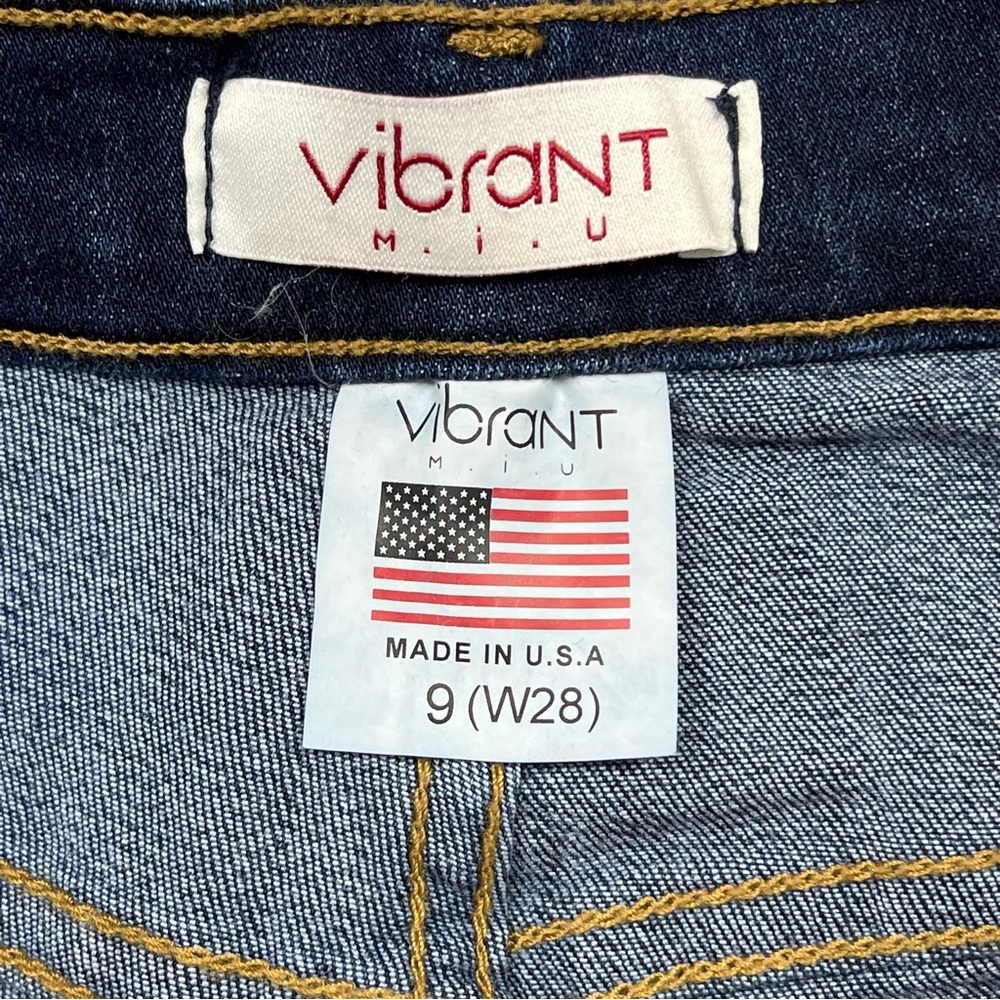 Vibrant MIU Button Fly High Waist Skinny Jeans - Picture 5 of 10